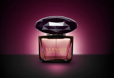 versace crystal noir atsauksmes|Versace Crystal review.